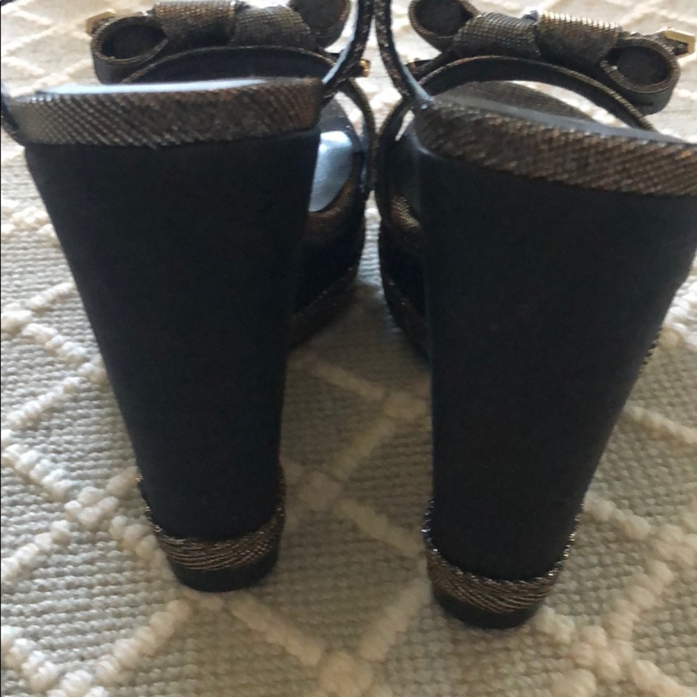 Never Worn - image 5